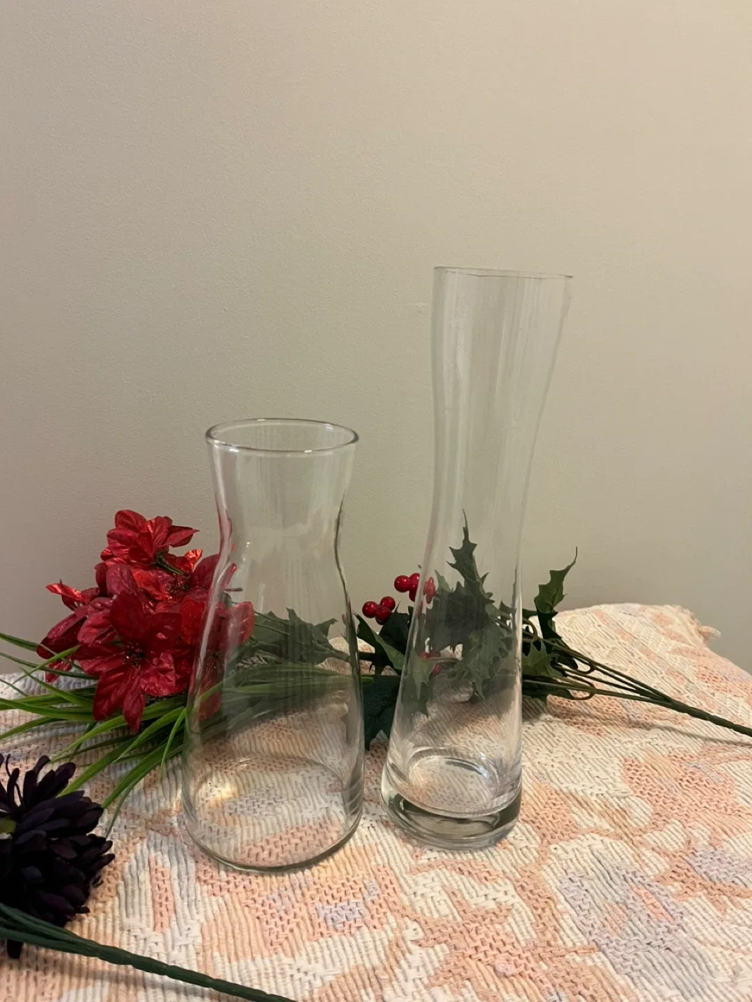 Two Clear Glass Vases image indicator(4)