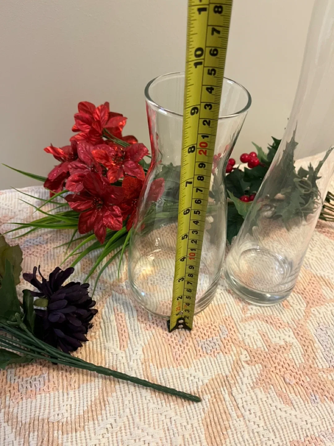 Two Clear Glass Vases image indicator(3)