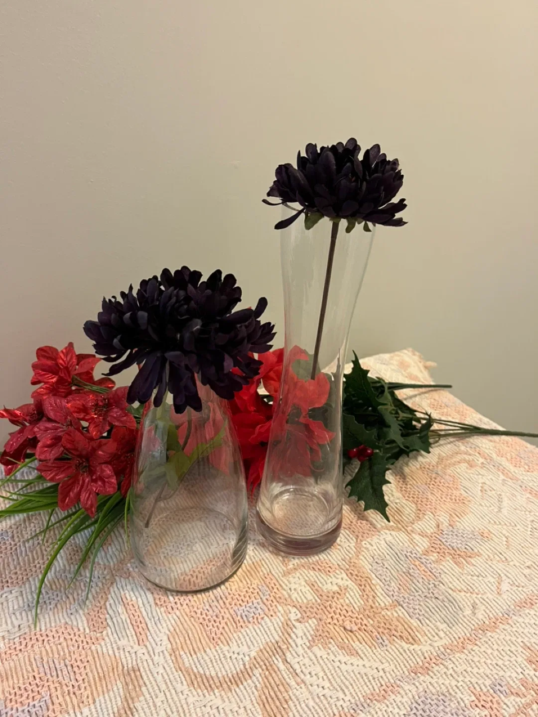 Two Clear Glass Vases image indicator(7)