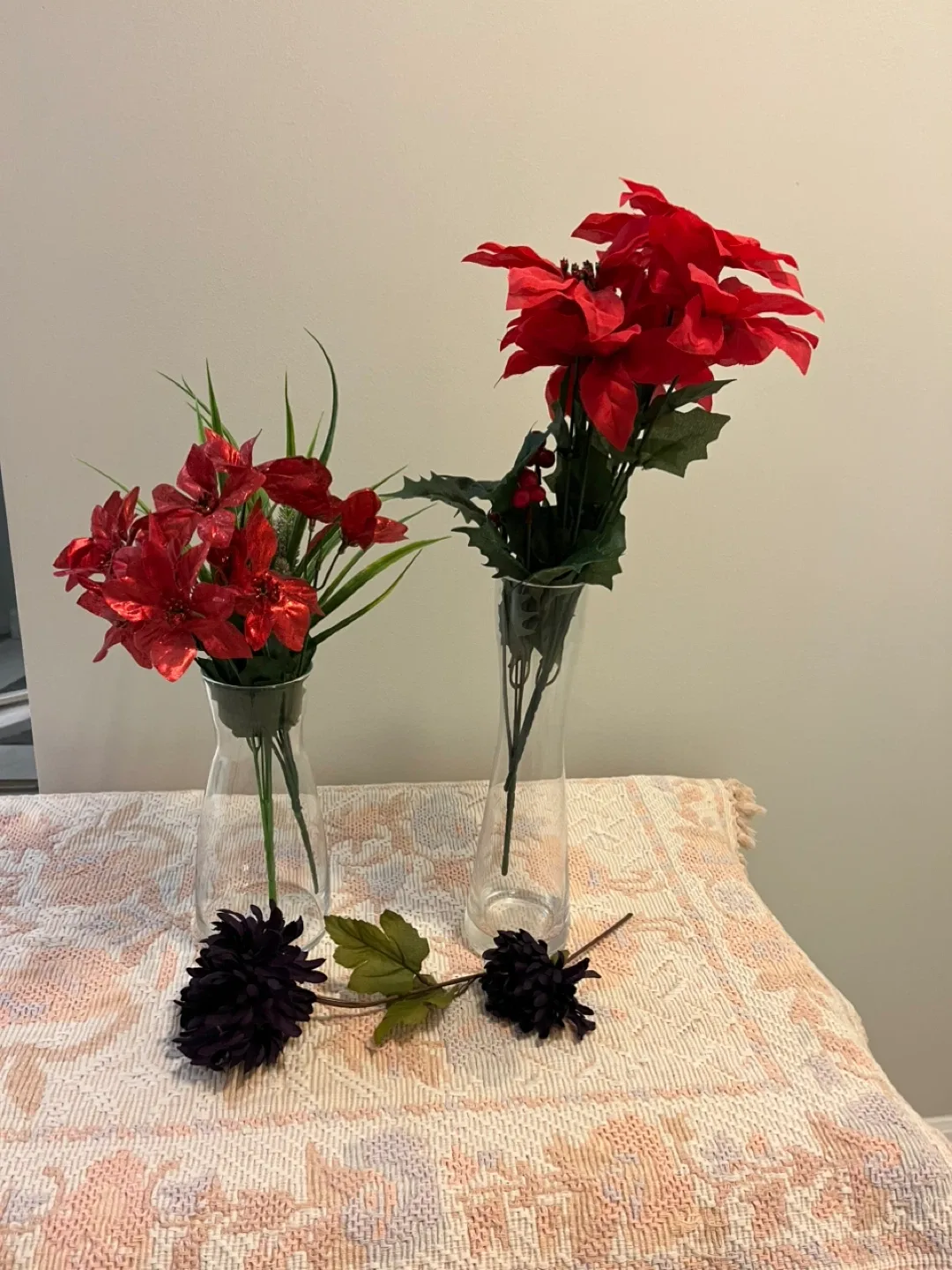 Two Clear Glass Vases image indicator(8)