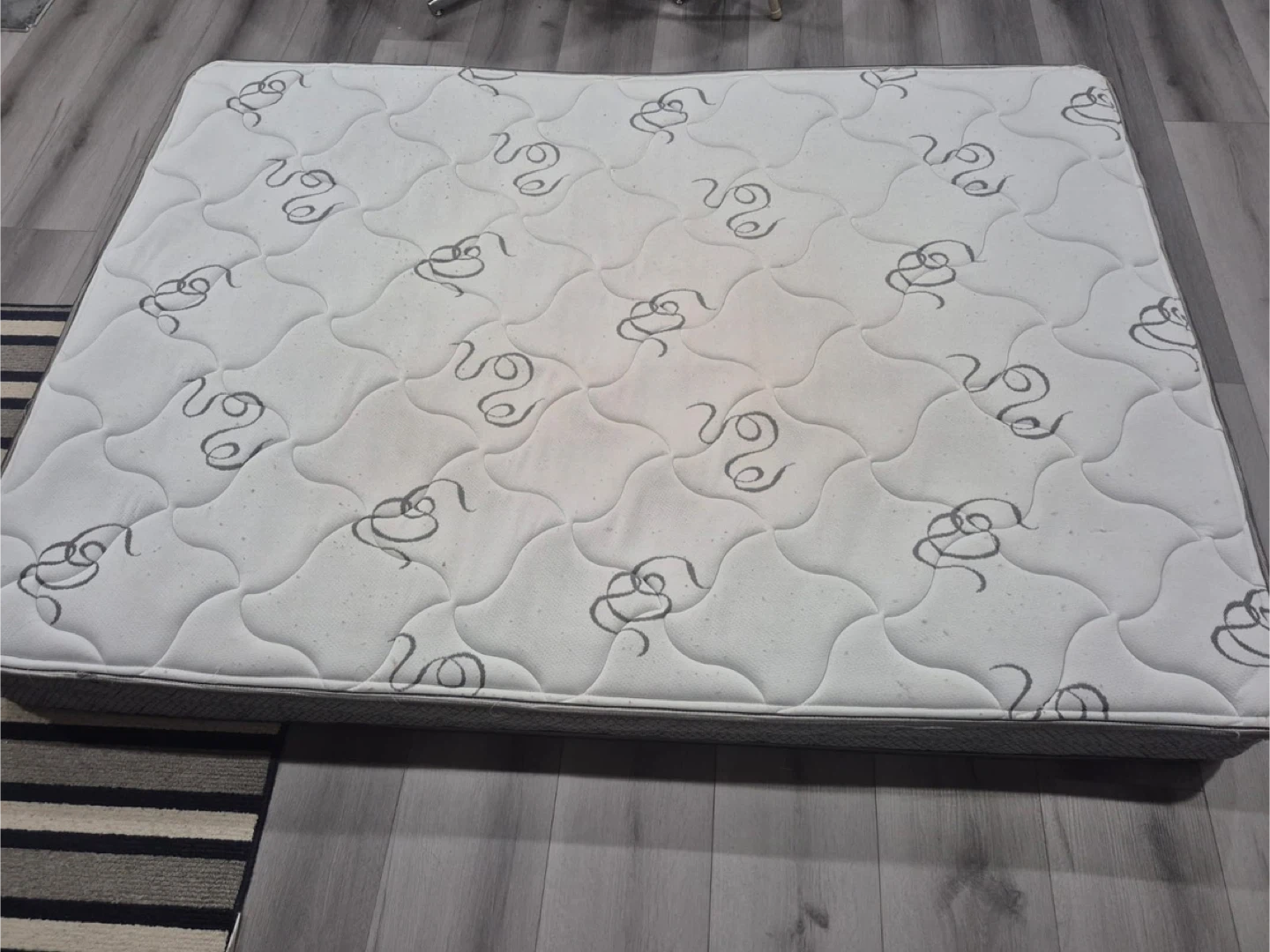 Used Mattress - photo 2