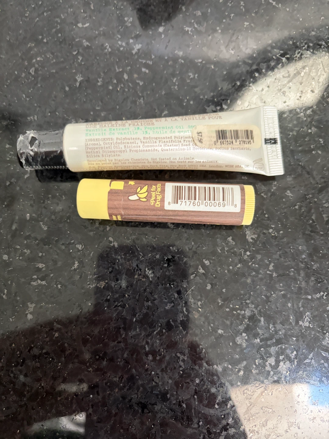 Bigelow Mentha Lip Shine in No. 1100 mint + sun bum lip balm - photo 3