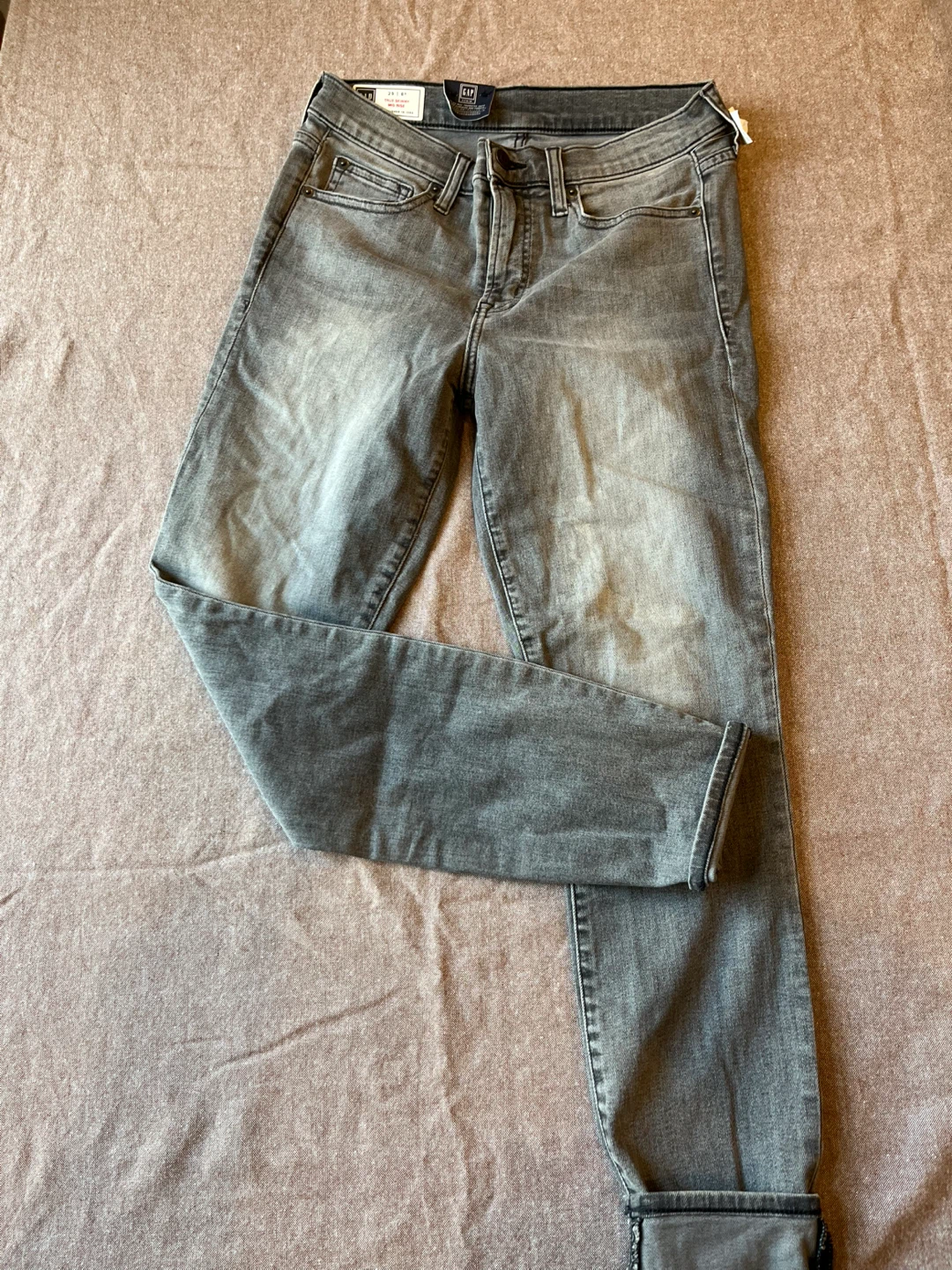 GAP True Skinny Jeans - Size 29