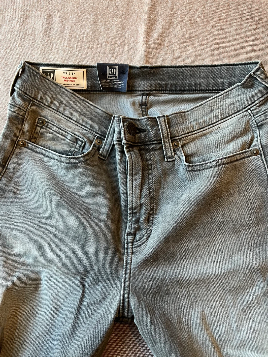 GAP True Skinny Jeans - Size 29 - photo 2