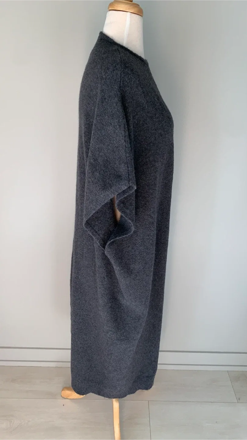 Zara Grey Soft Wool like Cardigan Oversized L image indicator(3)