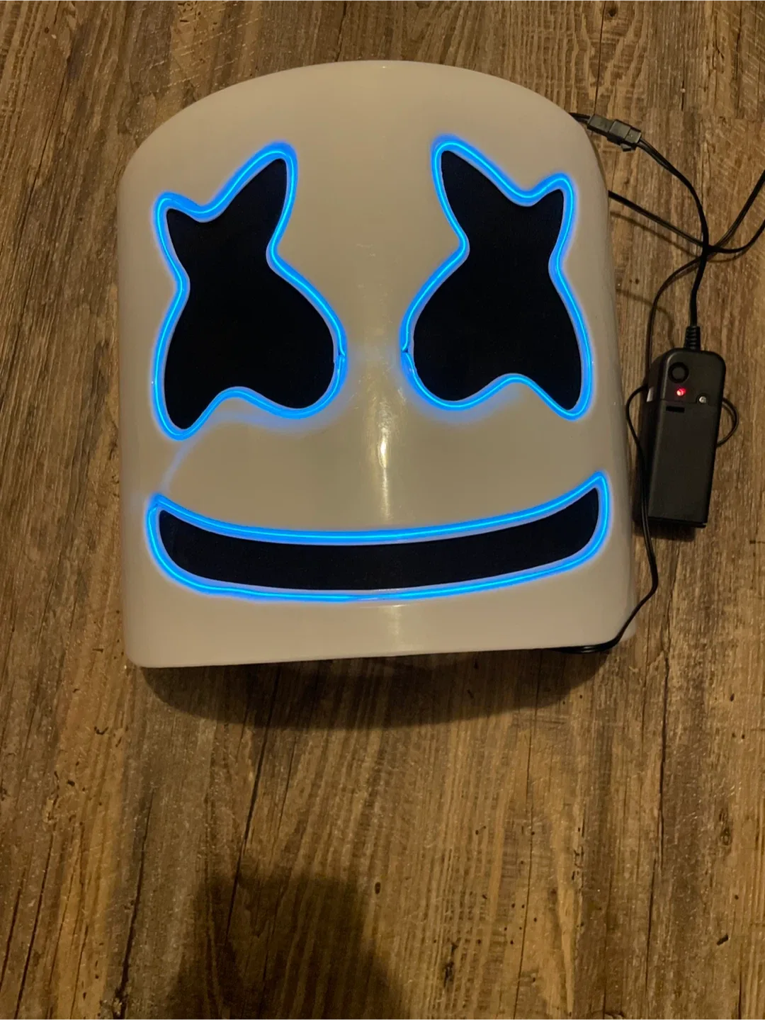 Marshmello Mask with LED Lights image indicator(3)