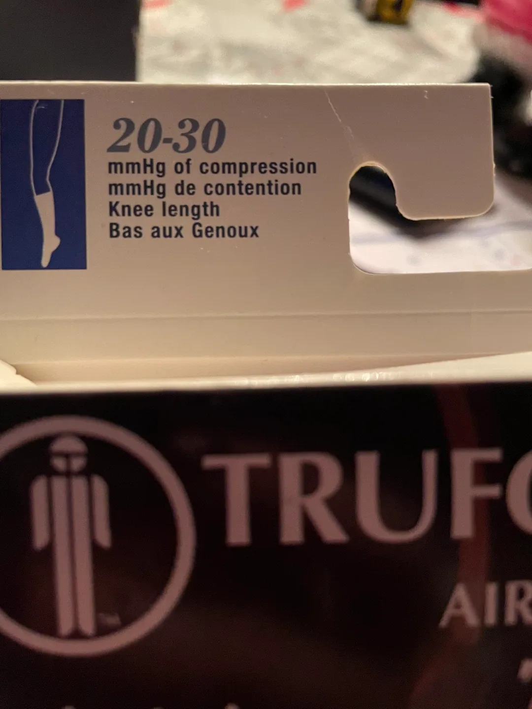 Truform Airway Plus TruSheer Compression Stockings - Black S/P image indicator(3)