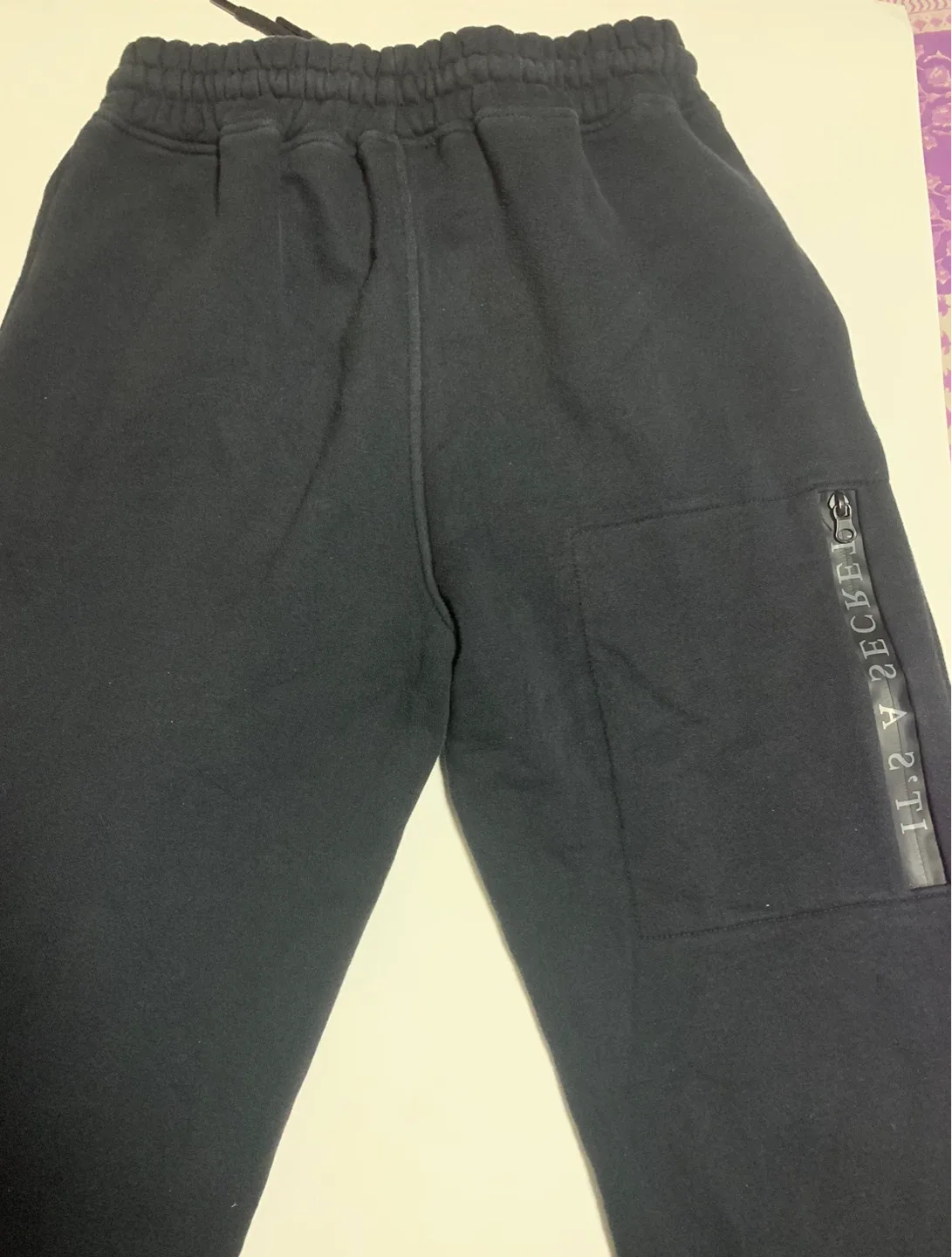 Trapstar Black Joggers - Size M image indicator(6)