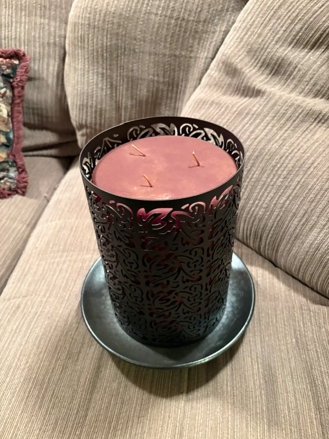 Metal Candle Holder/with 2/3 wick candles