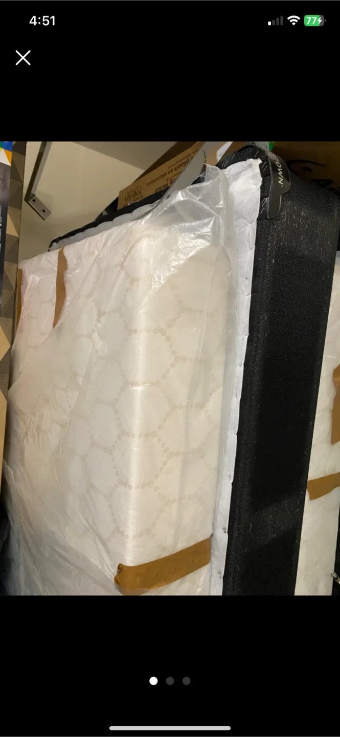 Mattress and Box Spring used in staging image indicator(3)