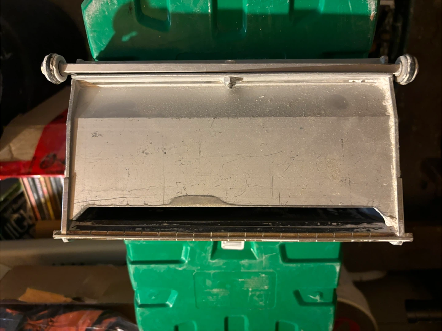 Columbia 10" Flat Box