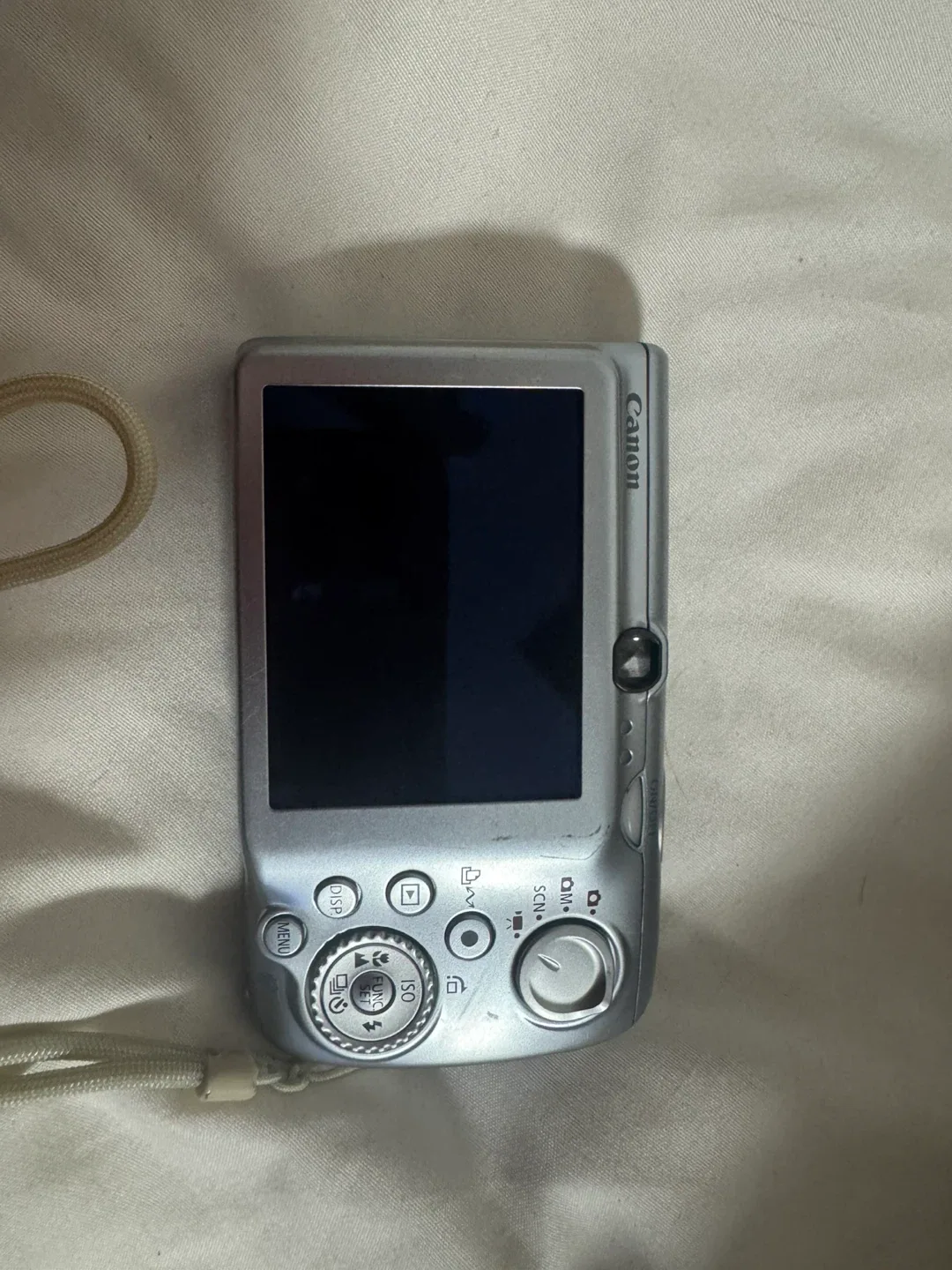 Canon PowerShot SD890 IS Digital ELPH Camera image indicator(2)