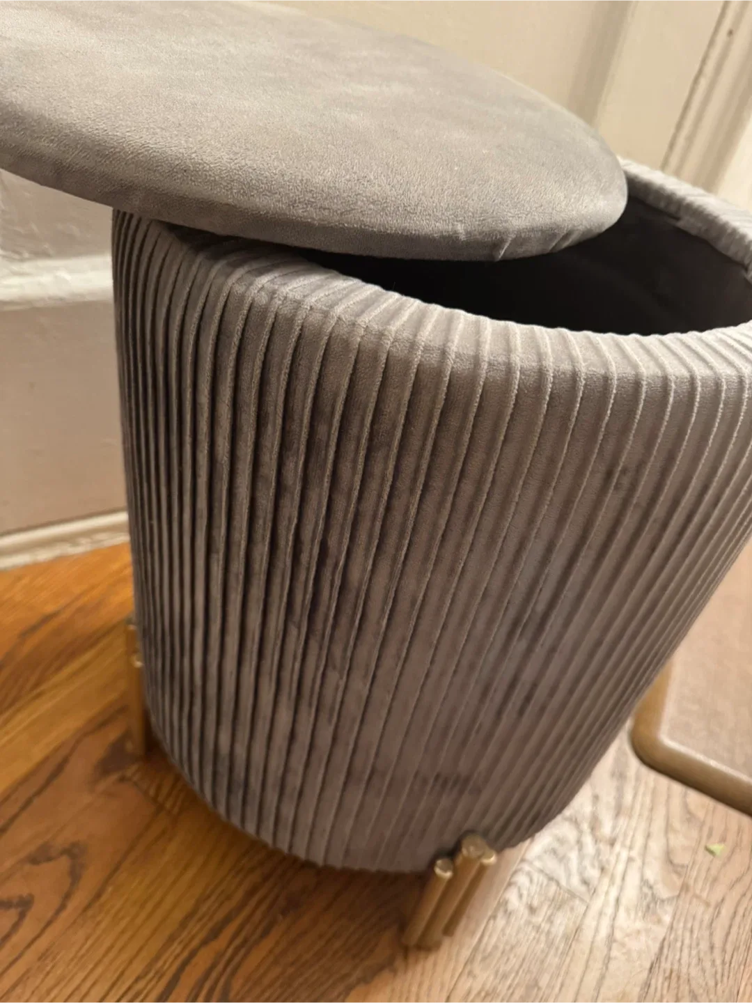 Gray Velvet Storage Ottoman Stool image indicator(8)