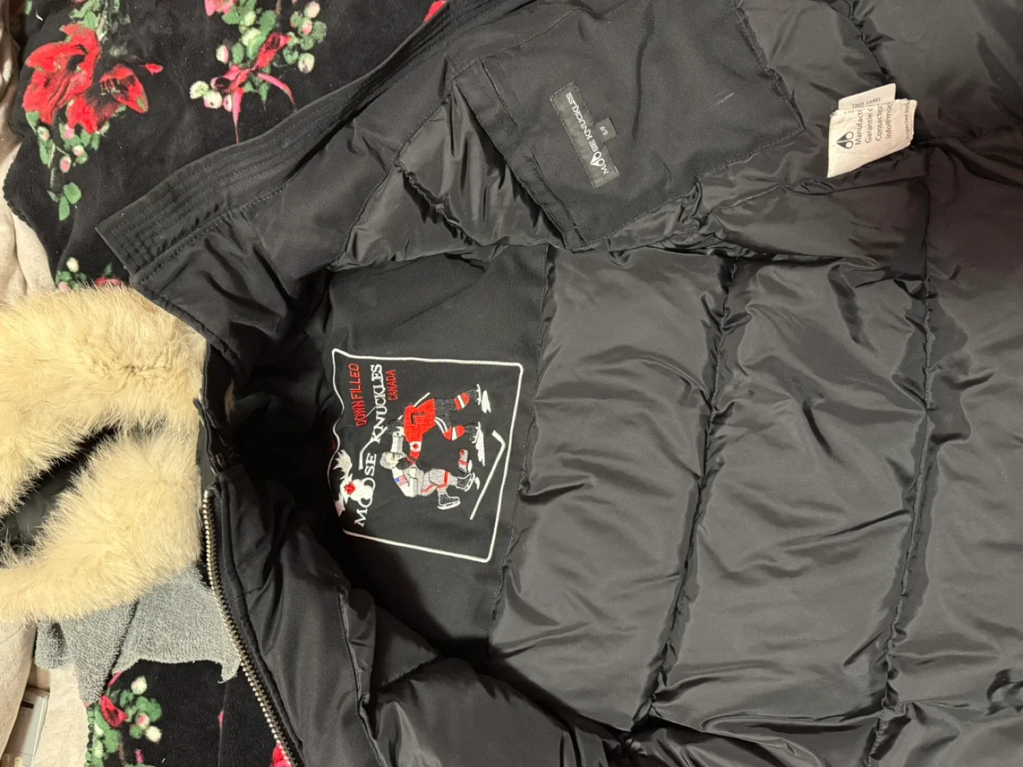 Moose Knuckles Black Winter Jacket image indicator(5)