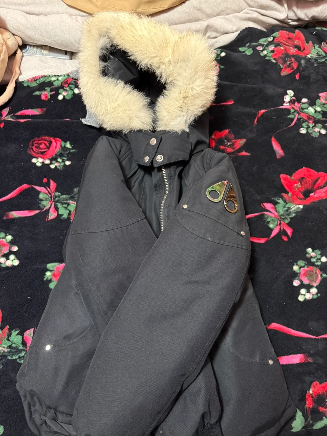 Moose Knuckles Black Winter Jacket image indicator(2)