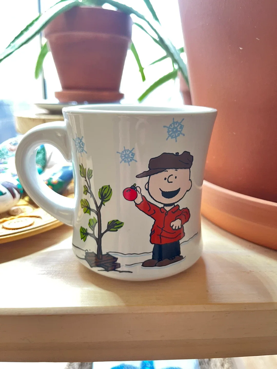 Peanuts Charlie Brown Christmas Mug by Vandor image indicator(2)