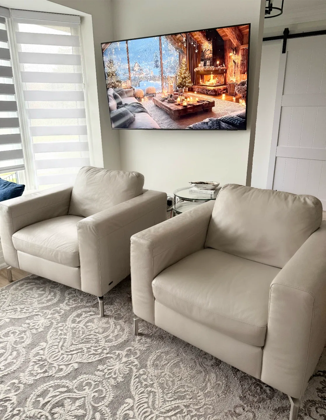 Natuzzi Editions Grey Leather Sofa & Armchairs image indicator(4)