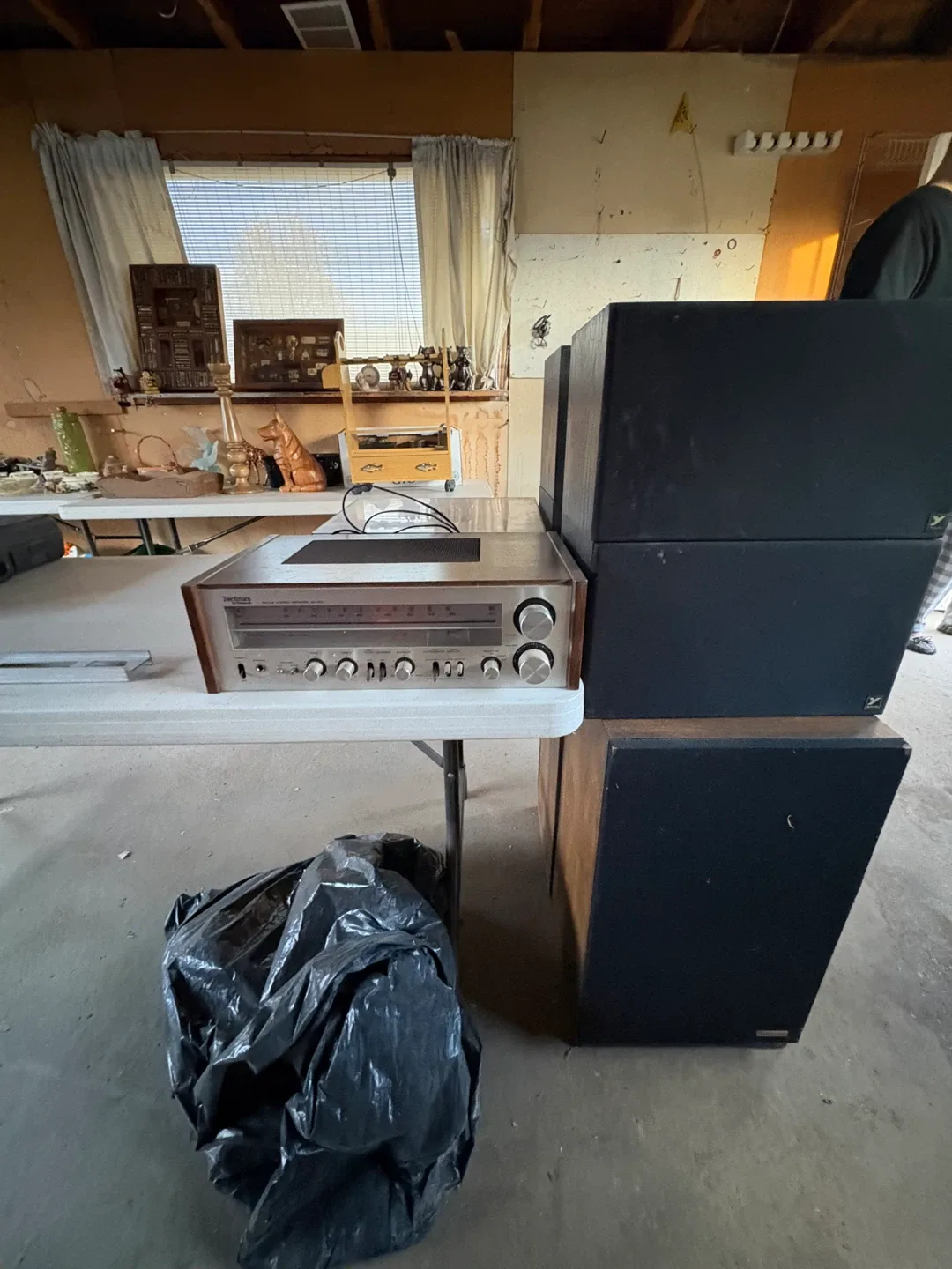 Vintage Speakers & Technics Receiver $150obo image indicator(2)