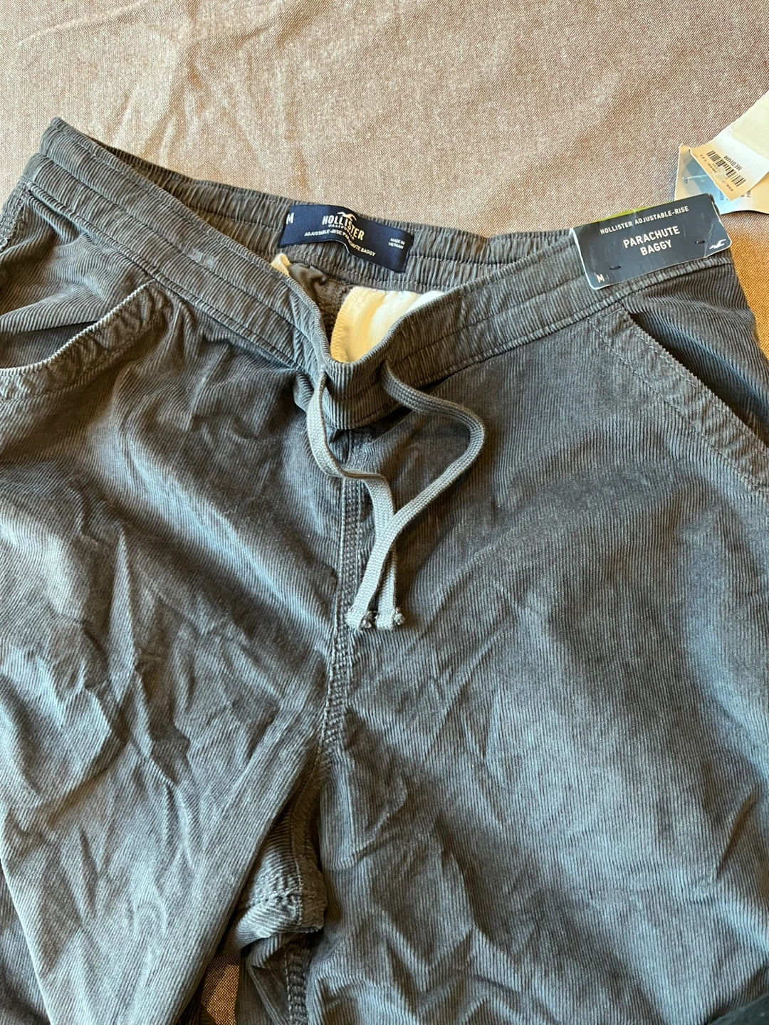 Hollister Adjustable Rise Baggy Pants - Size M