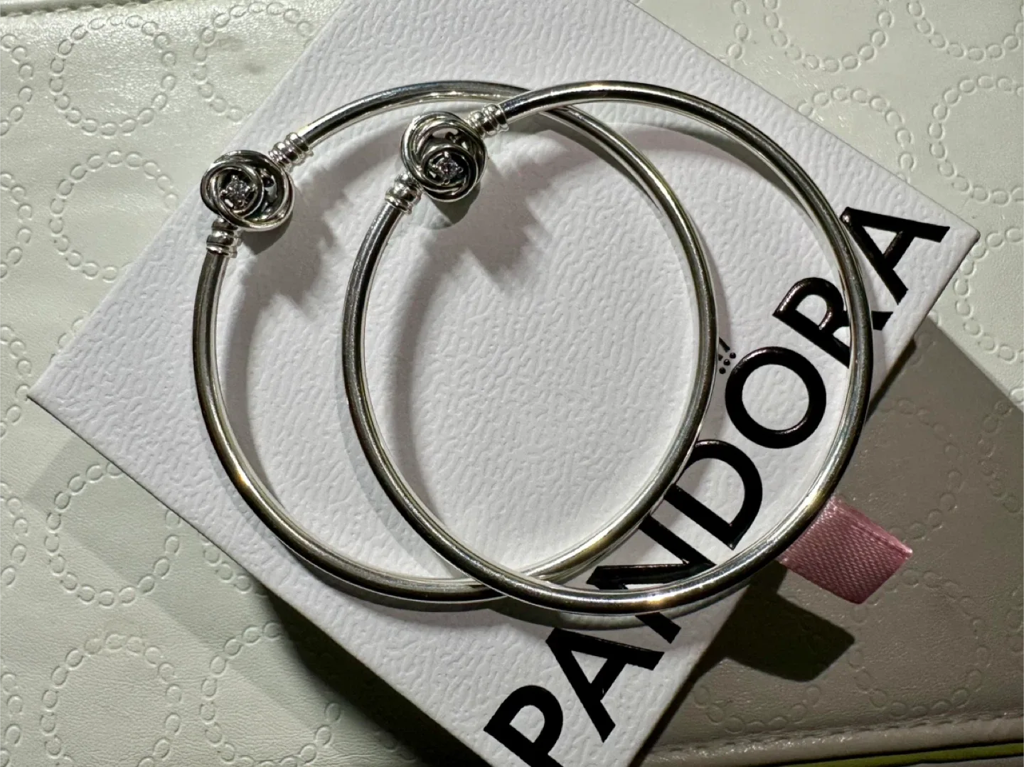 Authentic Pandora Bangle NEW image indicator(7)