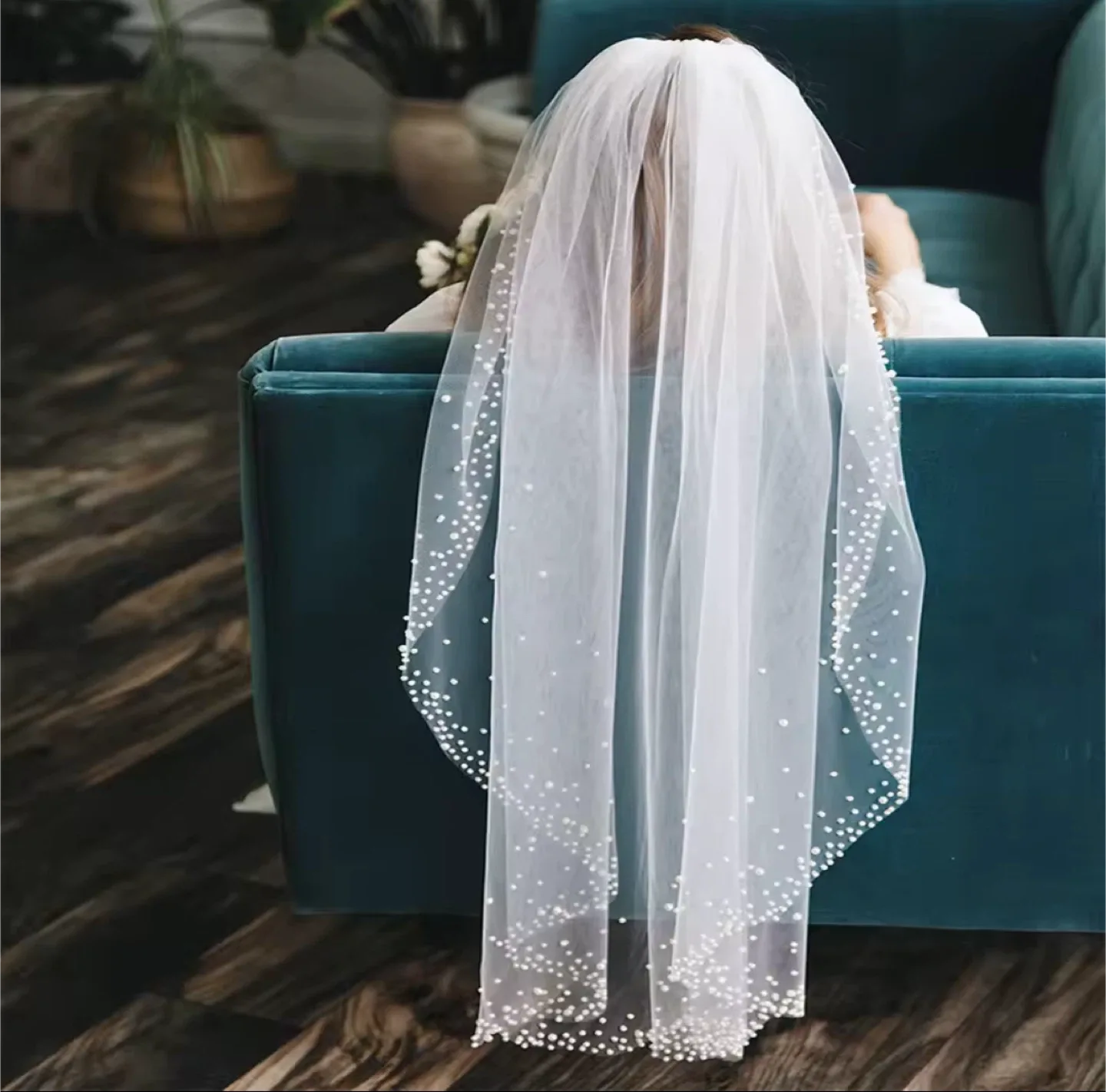 Wedding Veil with Pearls - Bridal Accessory image indicator(2)