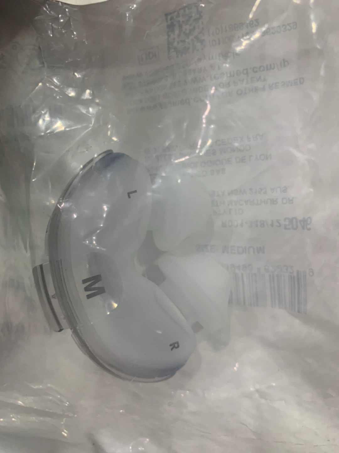 ResMed AirFit P10 Pillow - Medium - photo 3