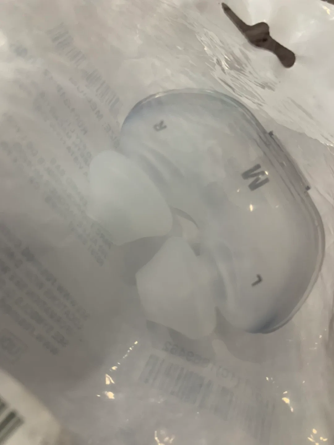 ResMed AirFit P10 Pillow - Medium image indicator(8)