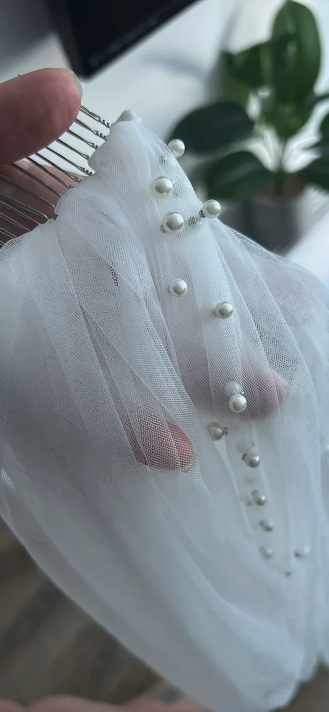 Wedding Veil with Pearls - Bridal Accessory image indicator(6)