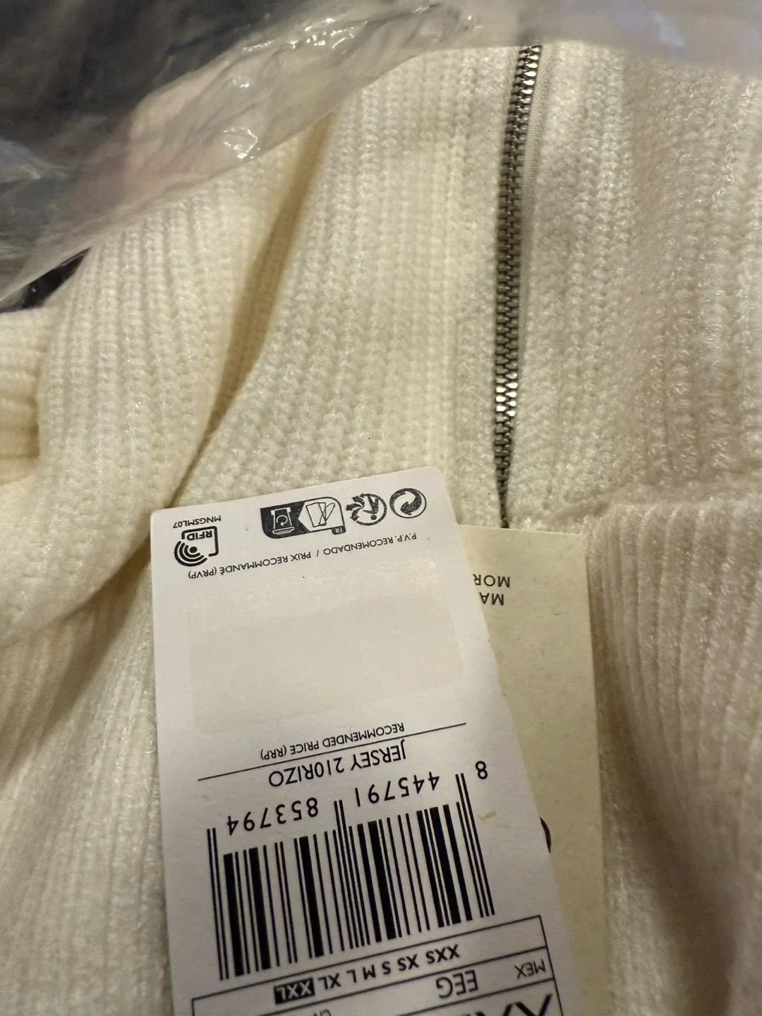 Unisex Striped Knit Sweater - Size XXL image indicator(8)