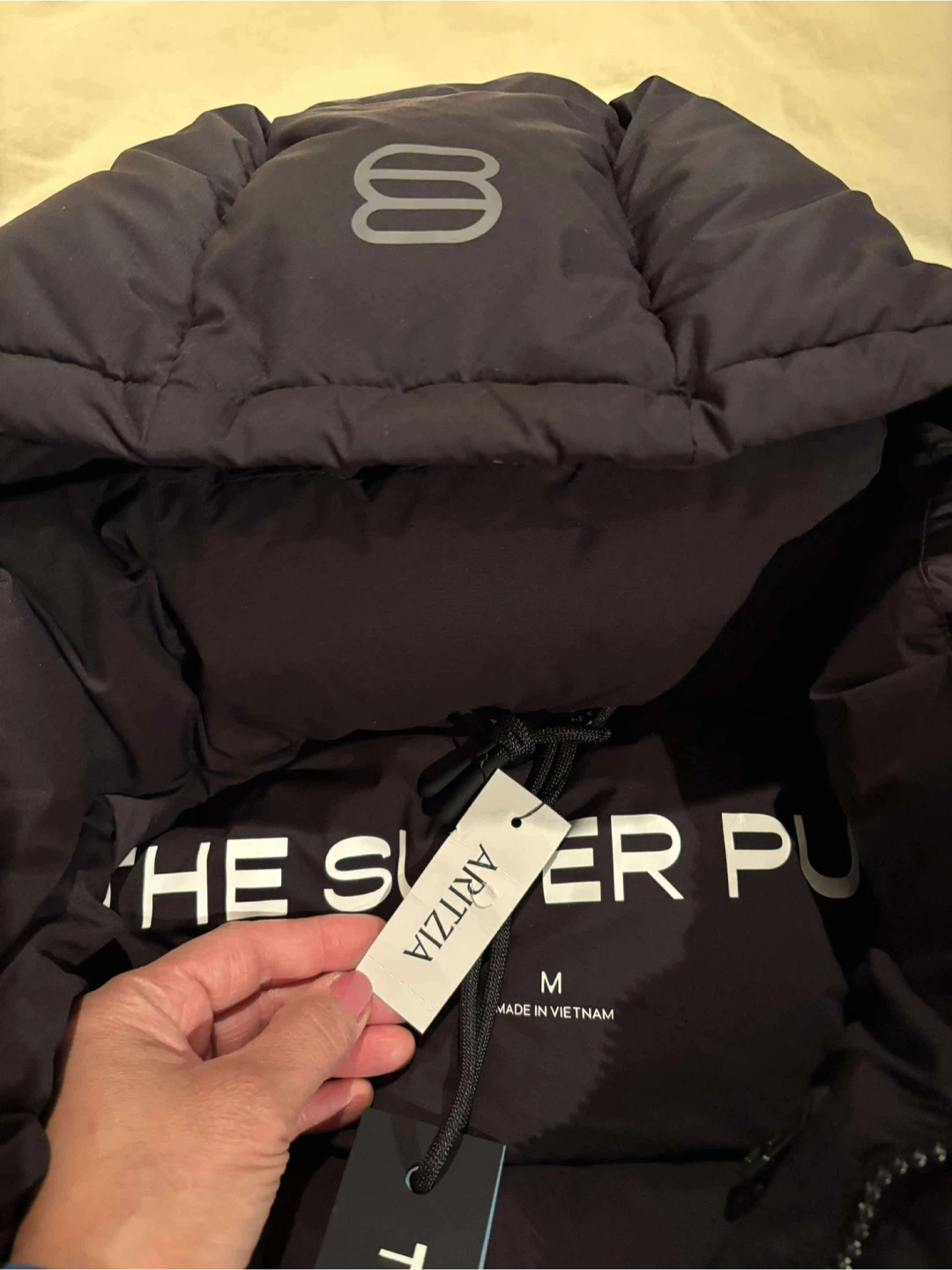 Aritzia The Super Puff Shorty Jacket - Size M - photo 3