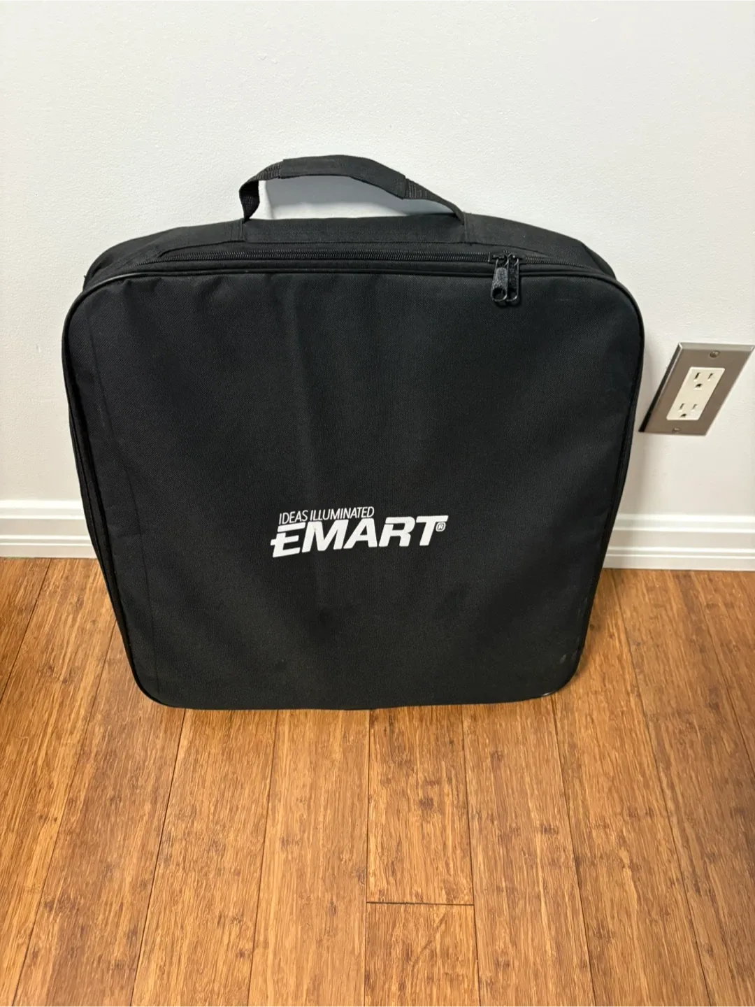 Emart 18" LED Ring Light with Stand & Bag image indicator(3)