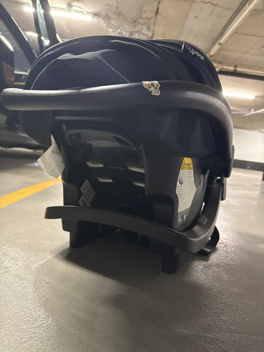 Evenflo Infant Car Seat - Black image indicator(6)