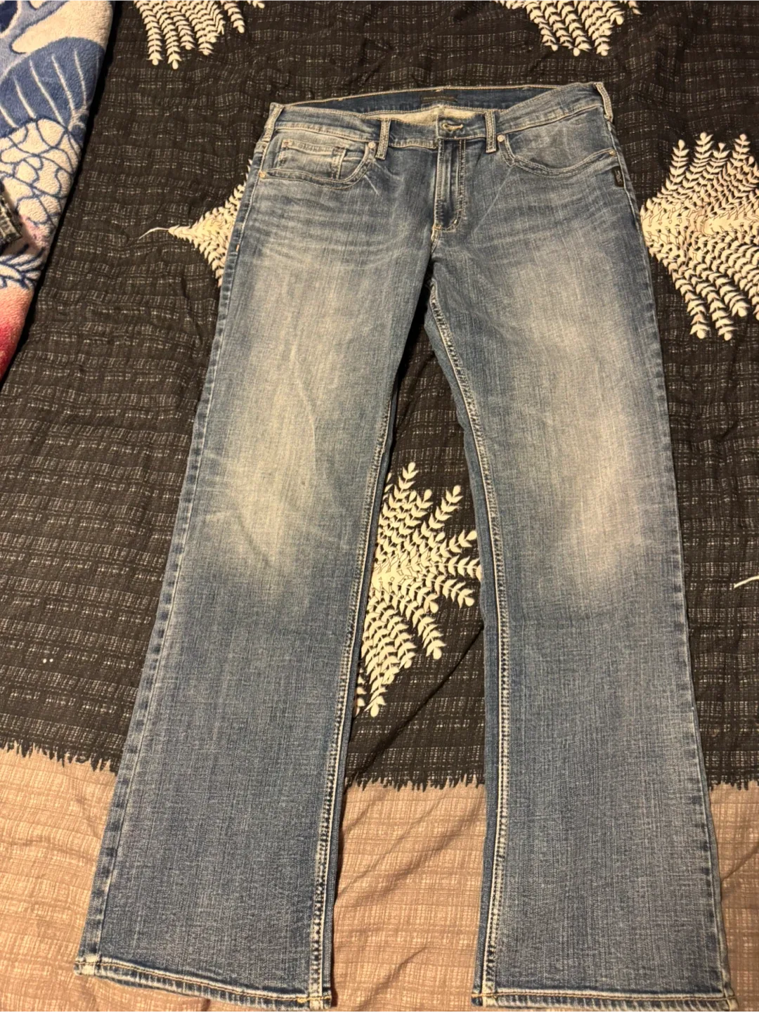 Silver Jeans Co. Denim Jeans image indicator(3)