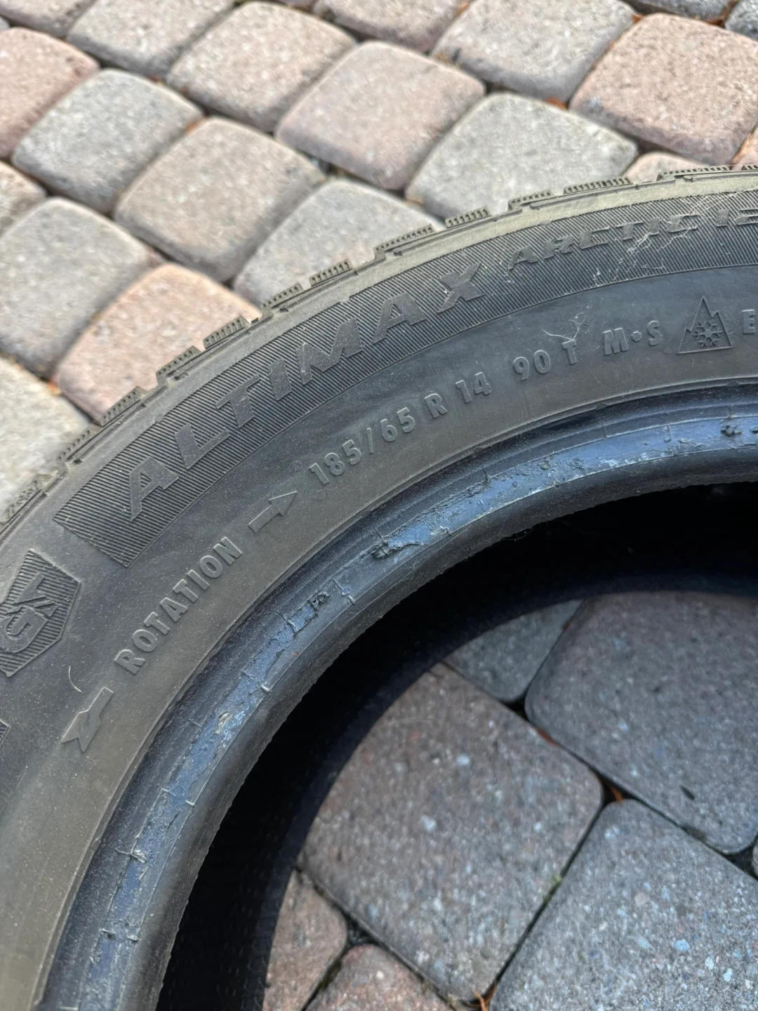 General Altimax Arctic Tire - 185/65 R14