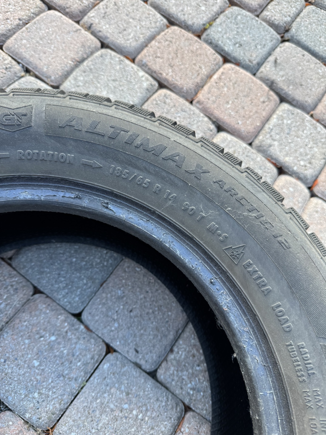 General Altimax Arctic Tire - 185/65 R14 - photo 5