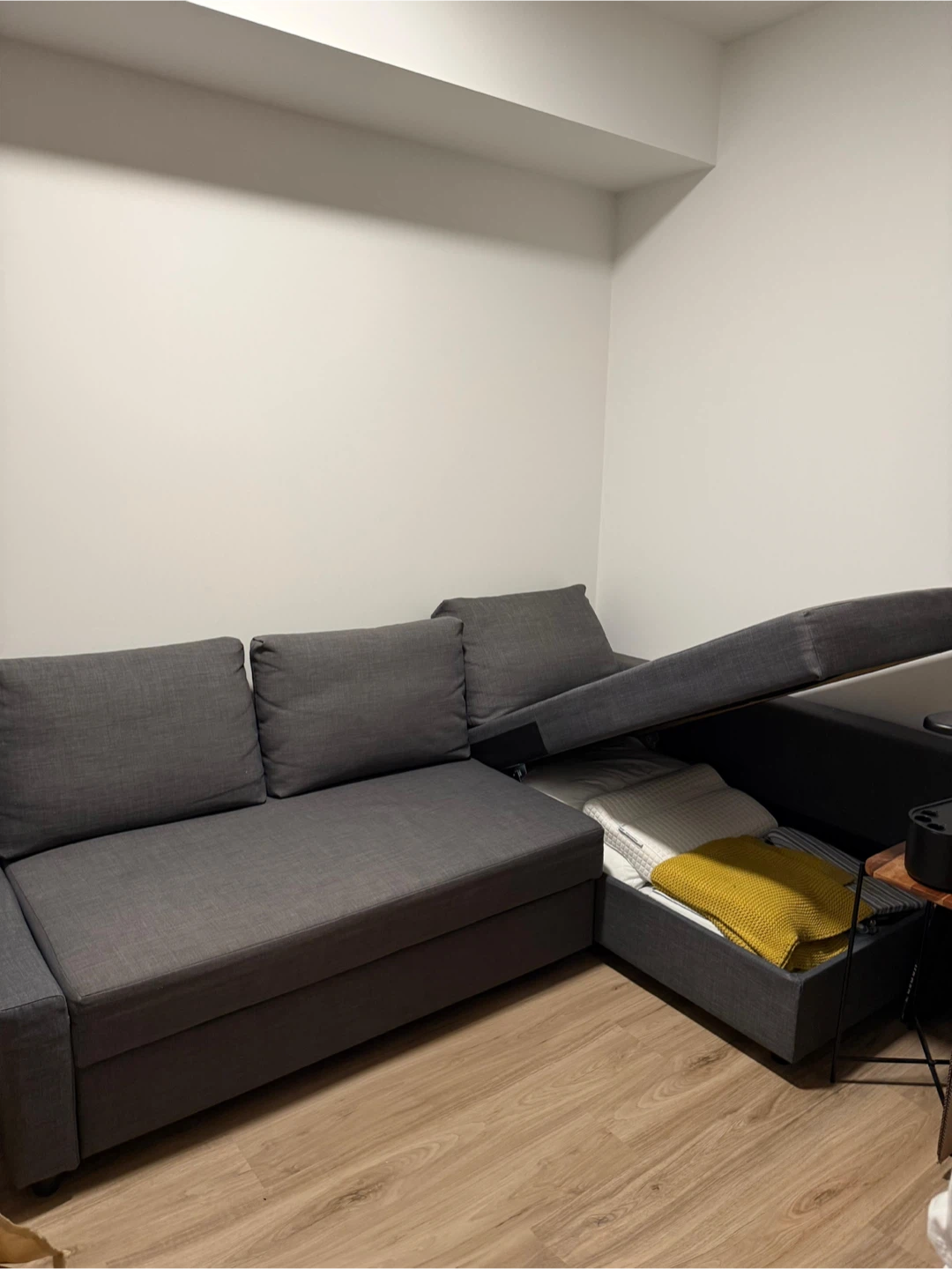 Corner sofa-bed with storage (FRIHETEN IKEA) - photo 4