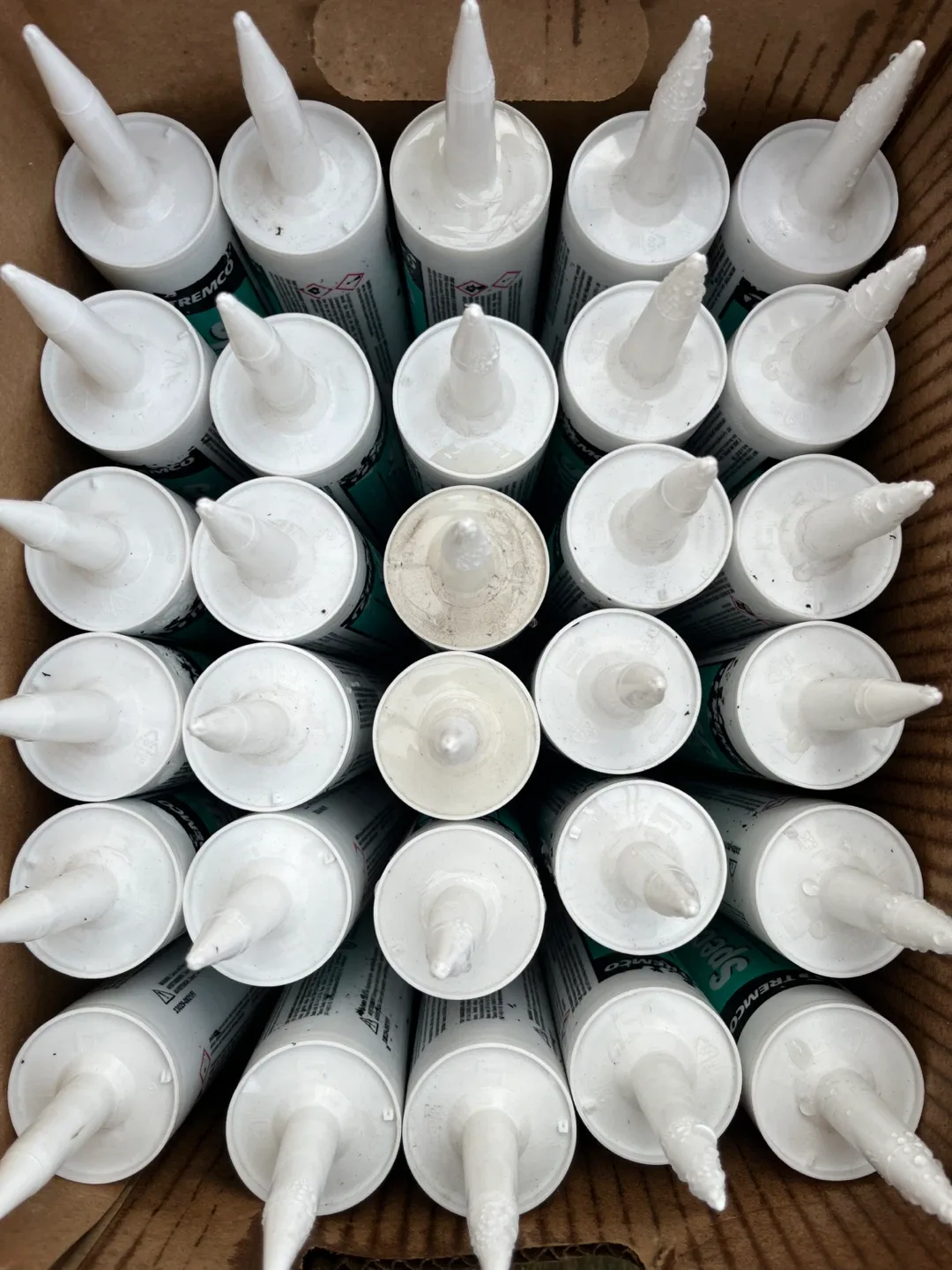 Tremco Tremisil 600 Sealant Tubes image indicator(3)