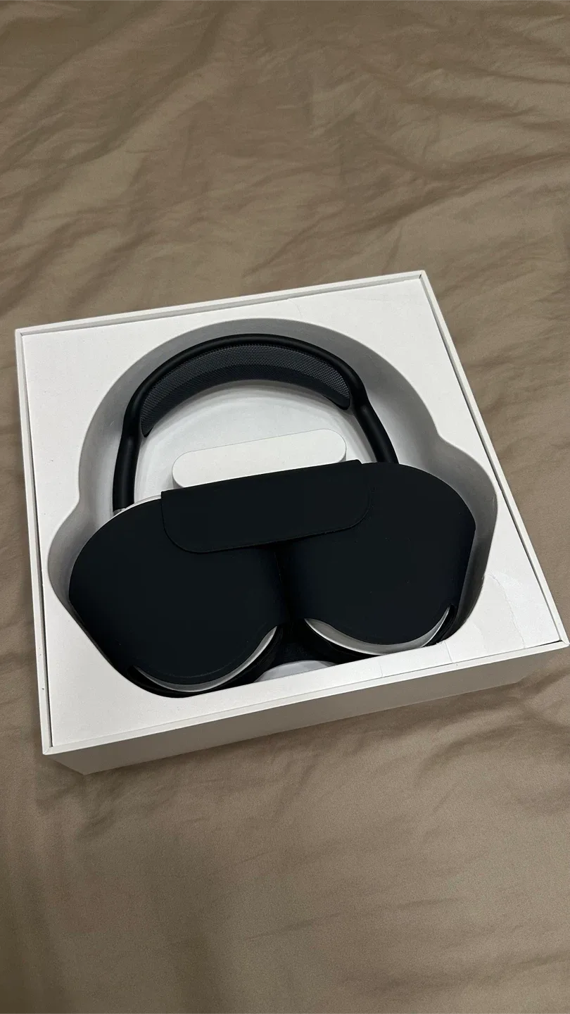 Apple AirPods Max 2nd gen - Space Grey - New image indicator(2)