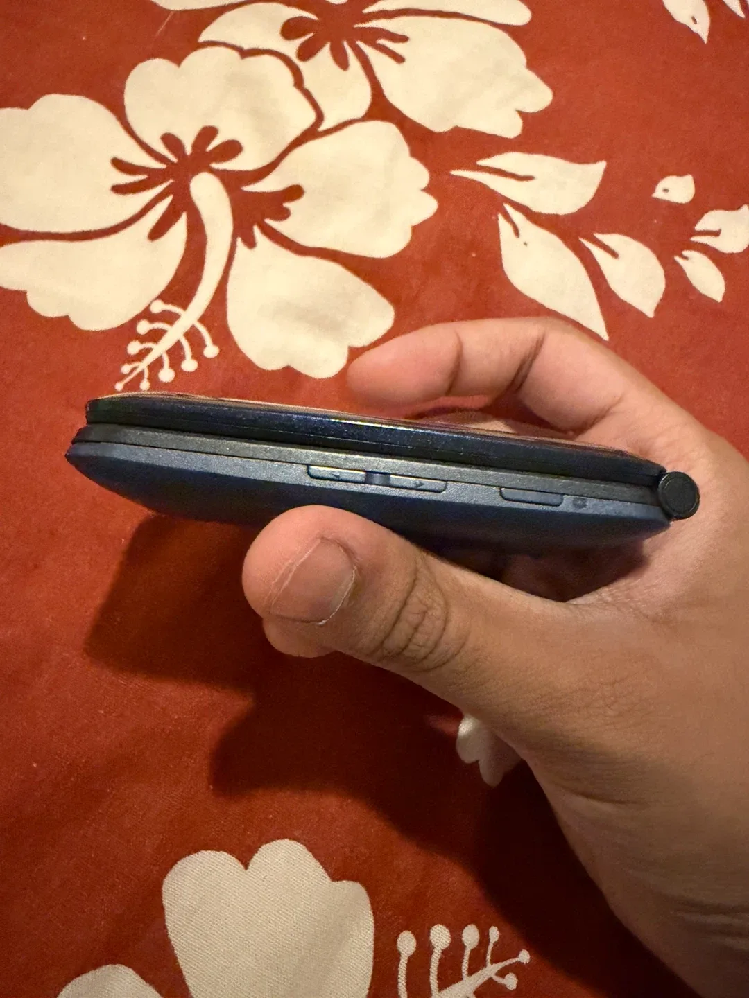 Alcatel Go Flip 4044 - 4 GB - Blue (Read Description) image indicator(7)