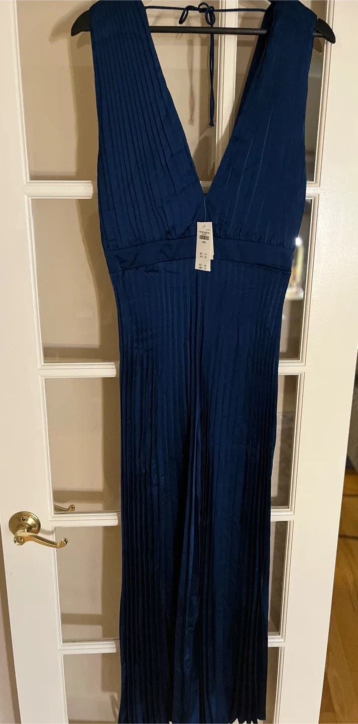 Abercrombie & Fitch Giselle Pleated Jumpsuit - Large thumbnail