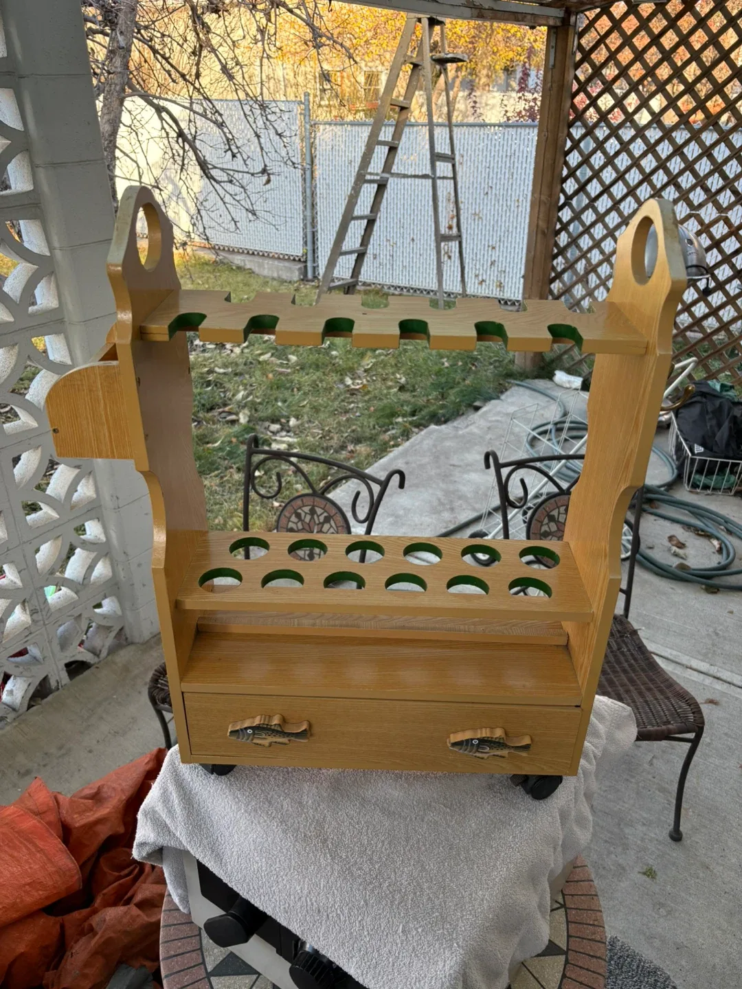 Wooden Fishing Rod Rack