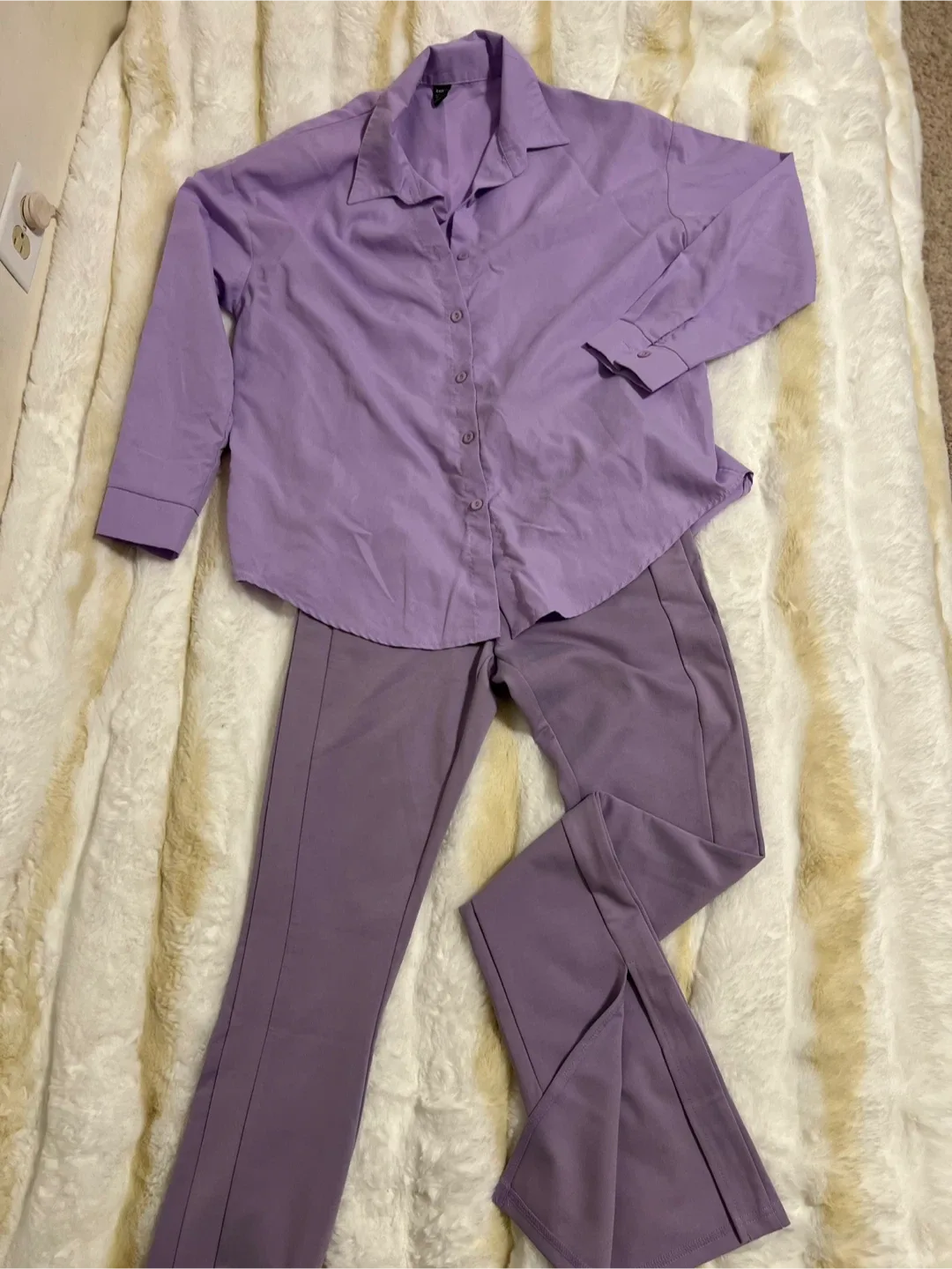 Lavender Outfit Set image indicator(3)