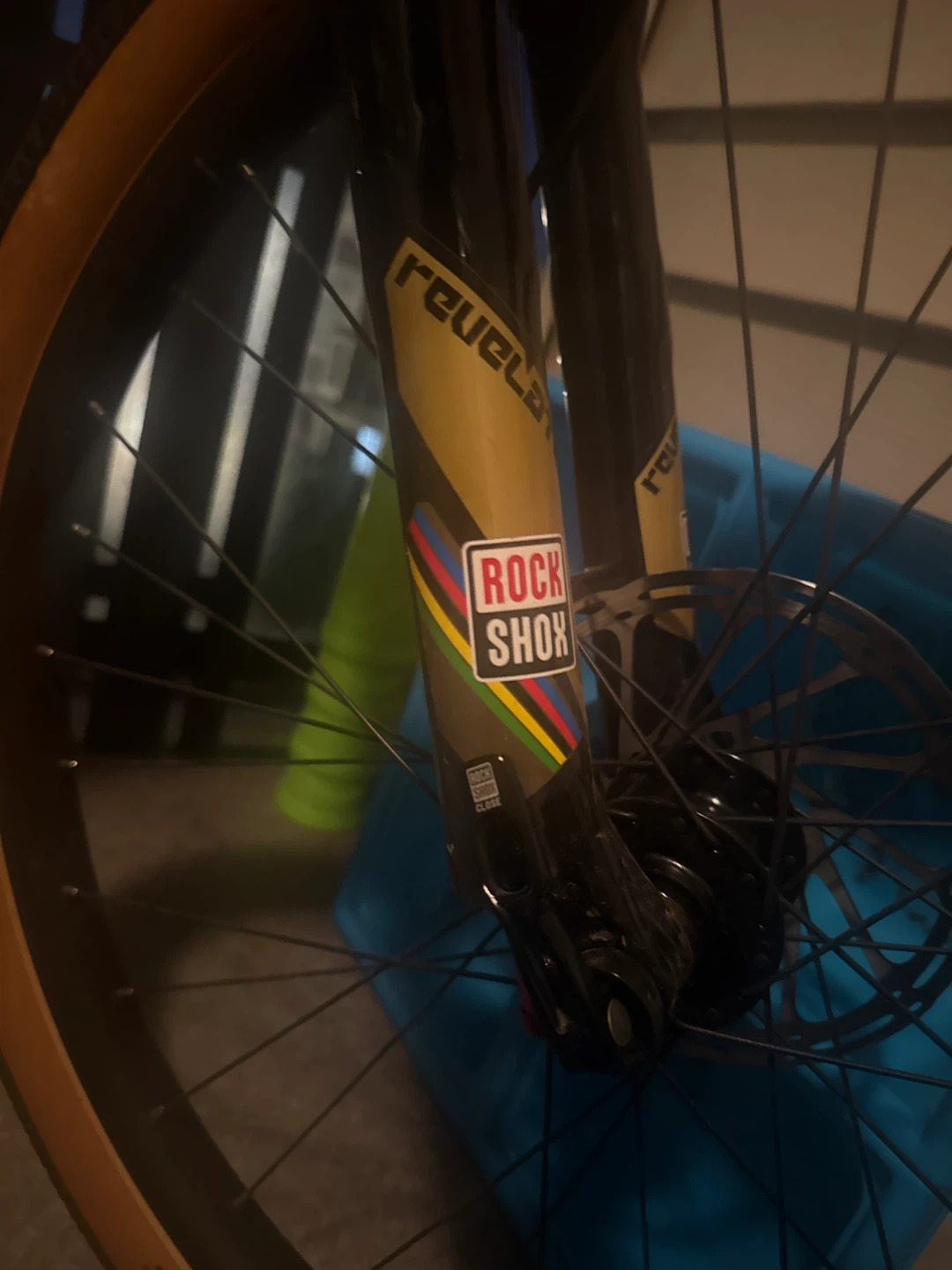 Dirt Jumper Bike w/ RockShox Revelation Fork - photo 2