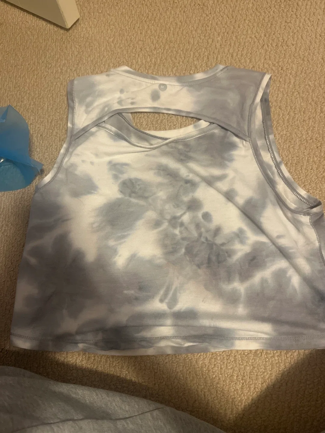 Lululemon Tie-Dye Tank Top - Size 6 image indicator(2)
