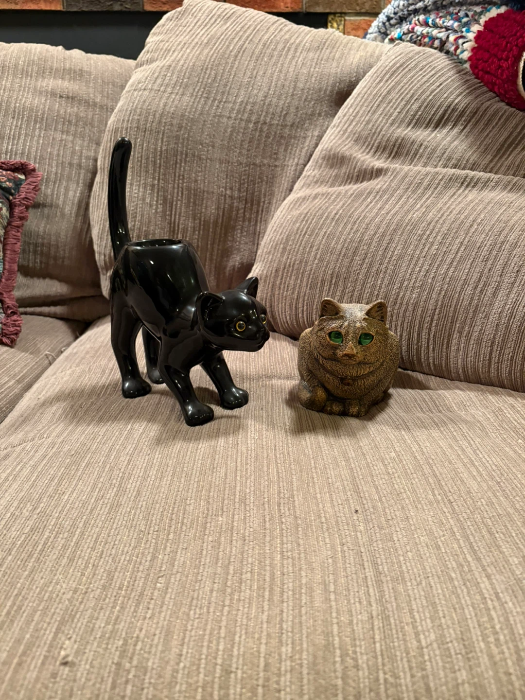 Cat Figurines - Black & Brown