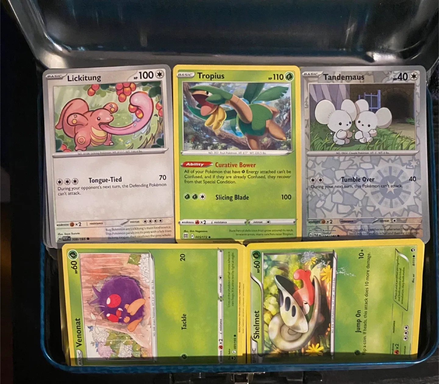 About 1,500 Pokemon cards image indicator(2)