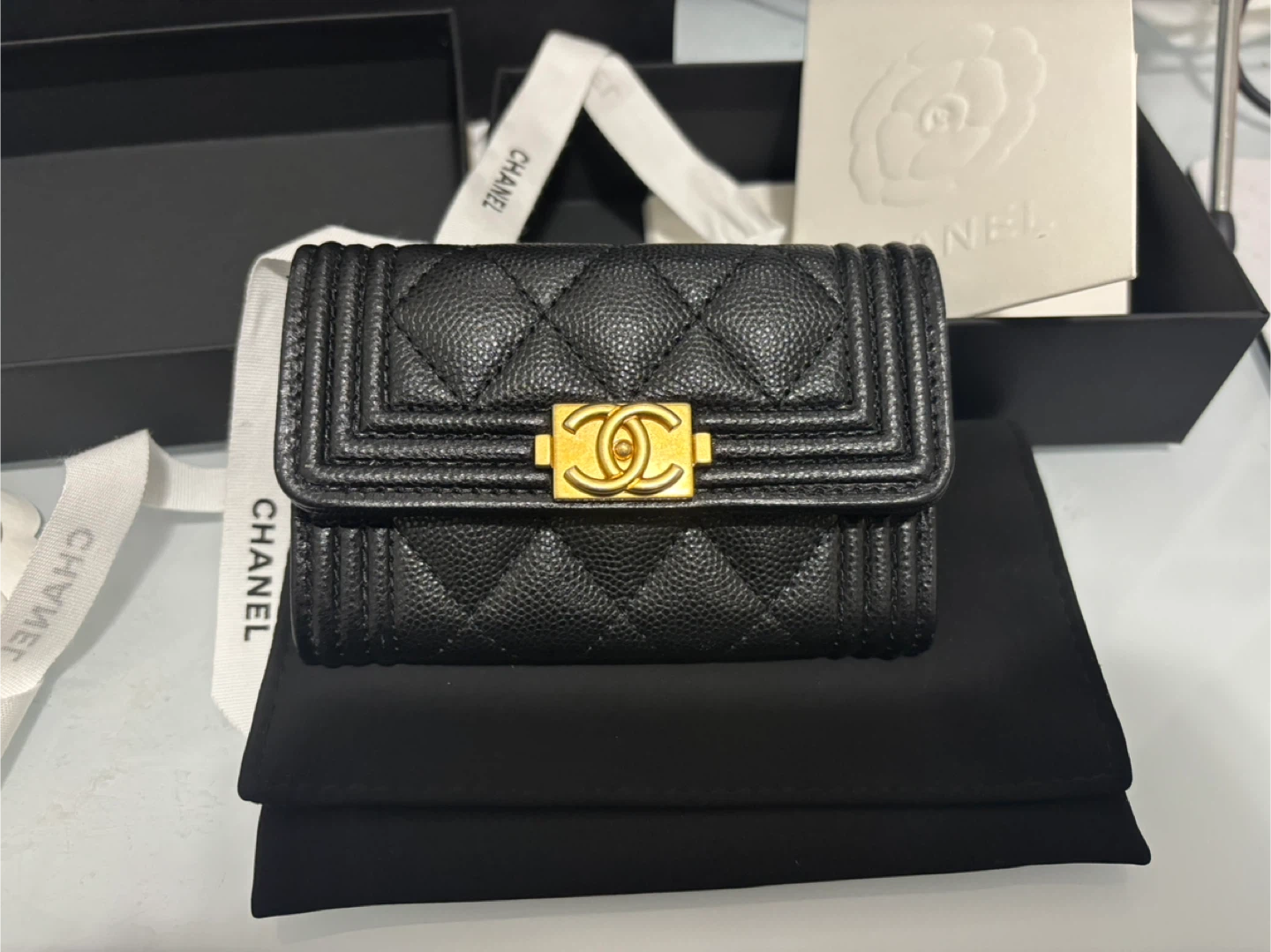 Authentic Chanel Boy Card Holder Black - photo 3