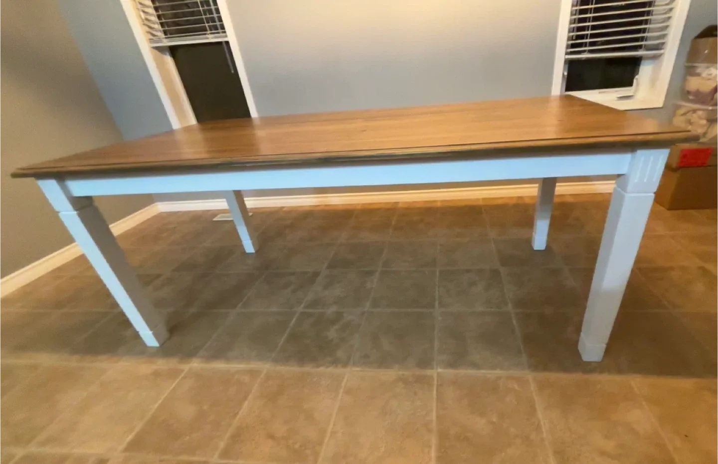 Wooden Dining Table image indicator(5)