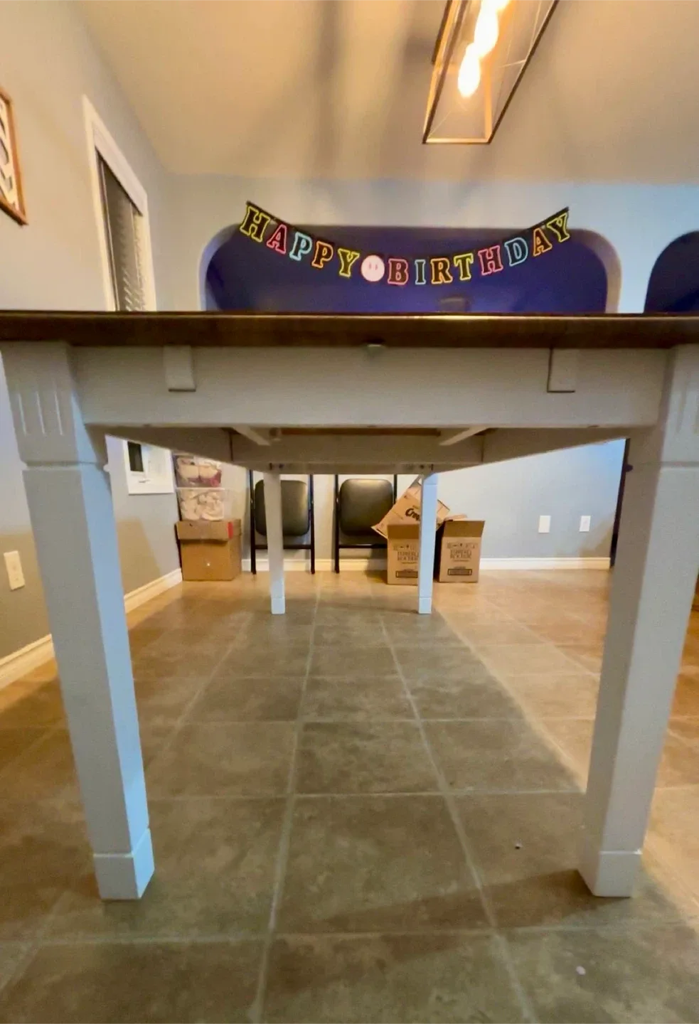 Wooden Dining Table image indicator(7)