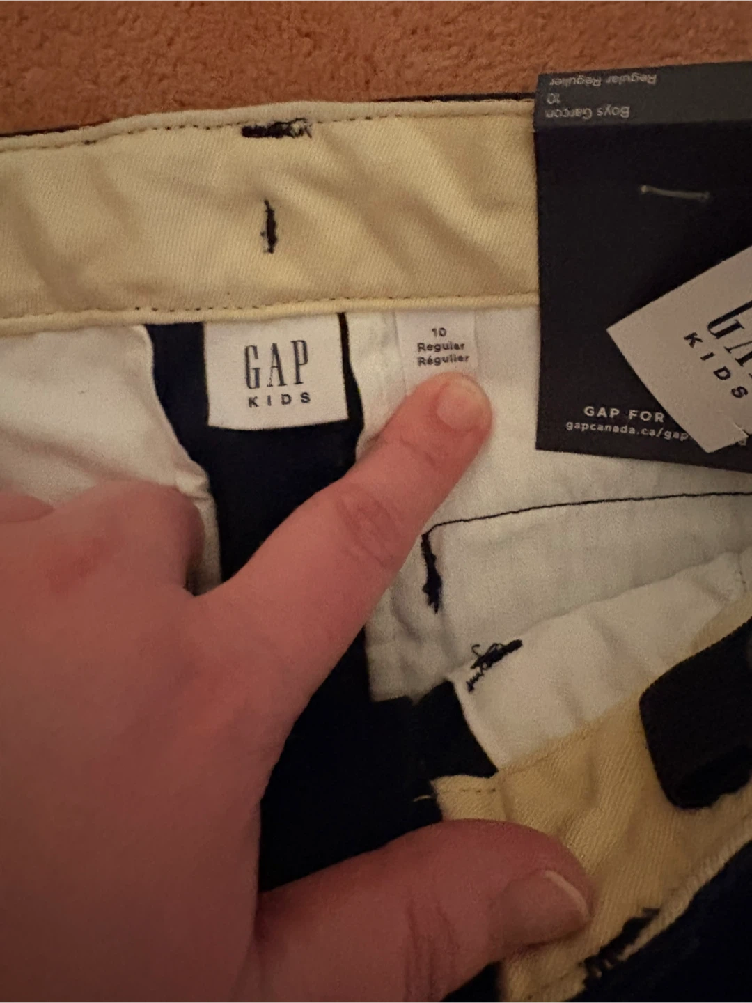 New Gap Kids shorts, pants and shirt Size 10 - photo 2